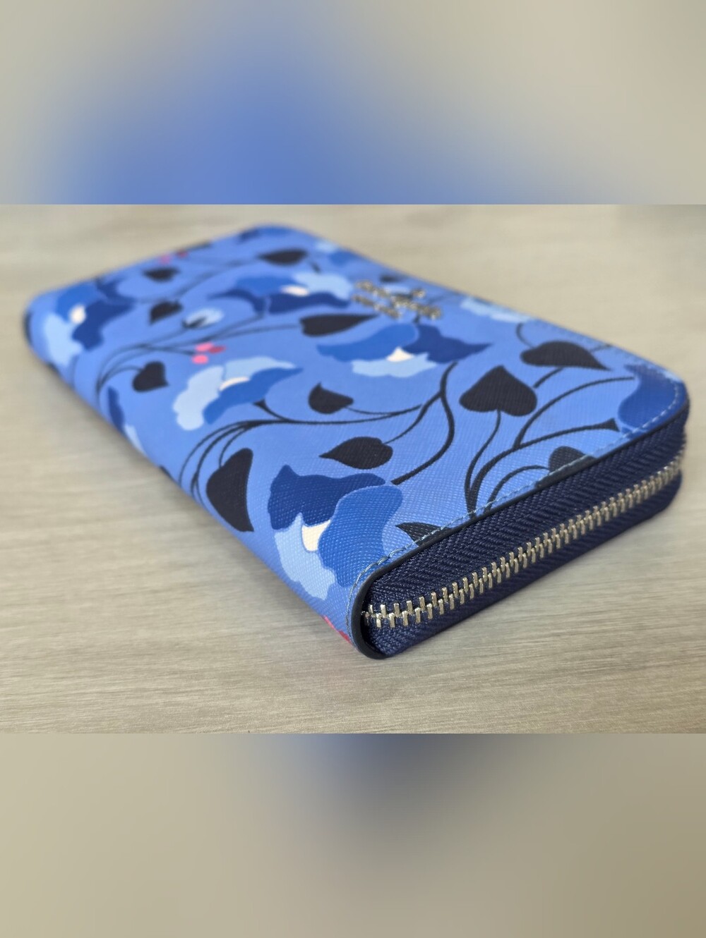 kate spade Blue Floral Zip Around Wallet - Picture 4 of 6